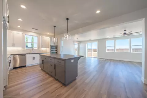 3063 Spencer Trl, Redding, CA 96002 photo 3