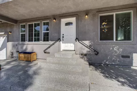 4250 Waushara Ave, Redding, CA 96001 photo 2