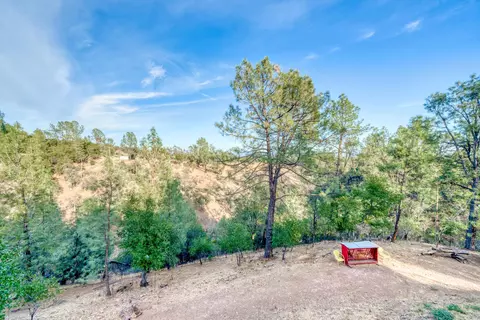 21508 Squaw Grass Trl, Redding, CA 96003 photo 40