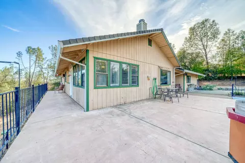 21508 Squaw Grass Trl, Redding, CA 96003 photo 6