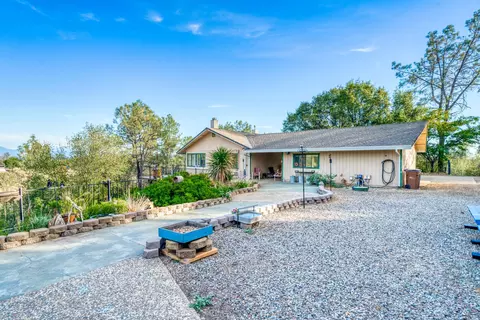 21508 Squaw Grass Trl, Redding, CA 96003 photo 11