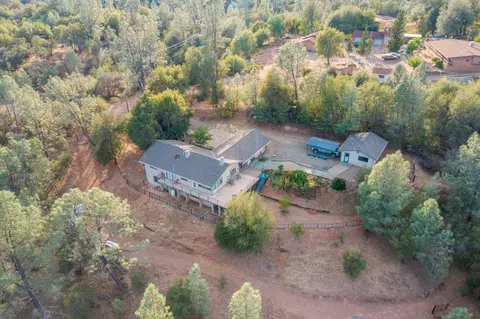 21508 Squaw Grass Trl, Redding, CA 96003 photo 37