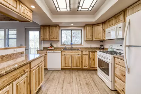 21508 Squaw Grass Trl, Redding, CA 96003 photo 19