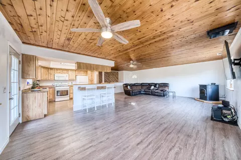 21508 Squaw Grass Trl, Redding, CA 96003 photo 15