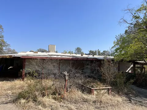 1301 Roseland St, Redding, CA 96003 photo 3