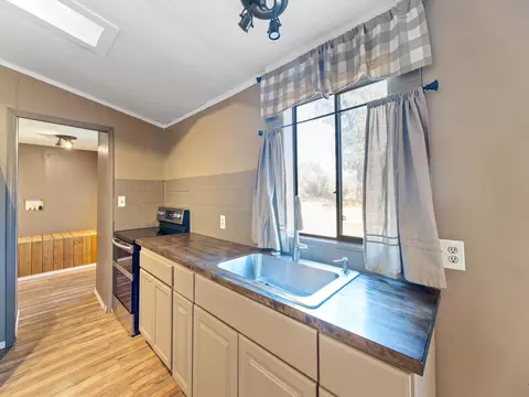 31390 Empire Dr, Manton, CA 96059 photo 5