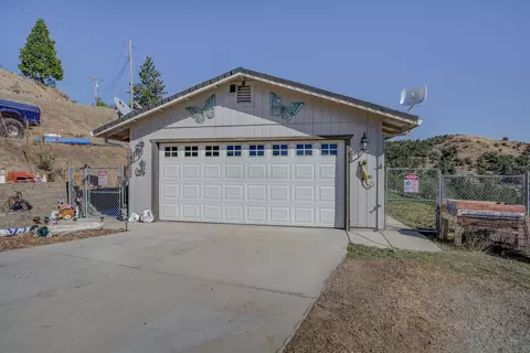 14833 Valley Vista Ct, Redding, CA 96003 photo 1