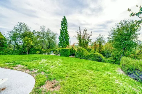 719 Cherwell Ct, Redding, CA 96003 photo 40