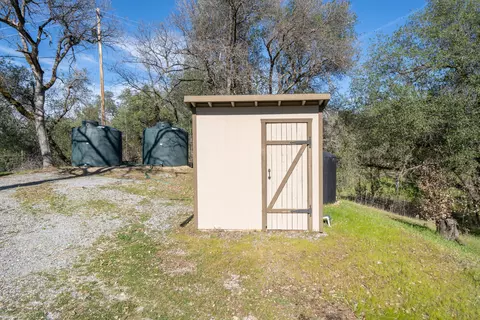 13707 Creek Trl, Redding, CA 96003 photo 24