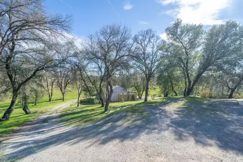 13707 Creek Trl, Redding, CA 96003 photo 25
