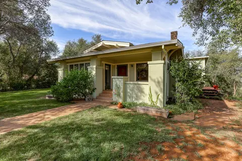 1800 7th St, Redding, CA 96001 photo 2