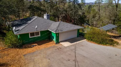 16370 Trail Dr, Redding, CA 96001 photo 21