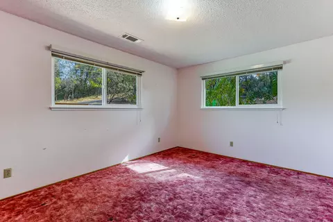 16370 Trail Dr, Redding, CA 96001 photo 8