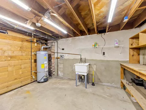 1146 Olive Ave, Redding, CA 96001 photo 13