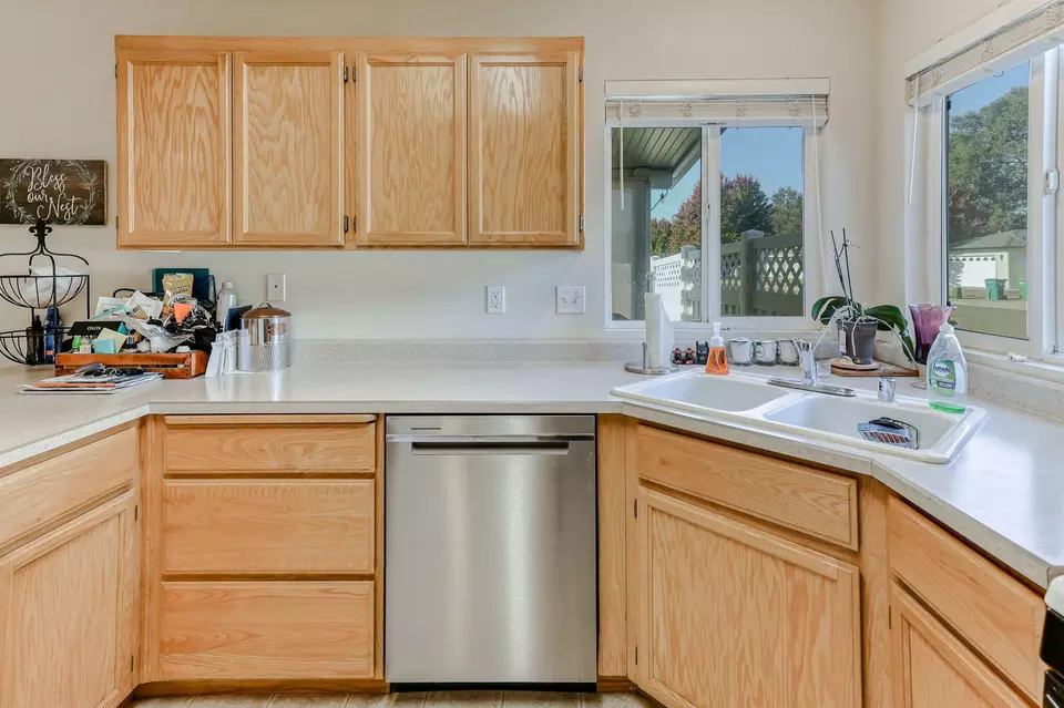  3619 Stingy Ln, Anderson, CA 96007 photo 3