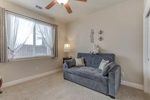 524 Castenda Dr, Redding, CA 96003 photo 25