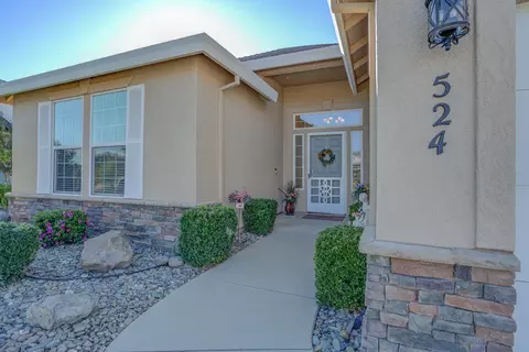 524 Castenda Dr, Redding, CA 96003 photo 6