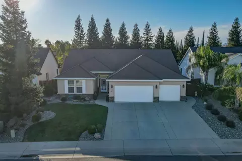 524 Castenda Dr, Redding, CA 96003 photo 4