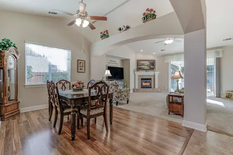 524 Castenda Dr, Redding, CA 96003 photo 8