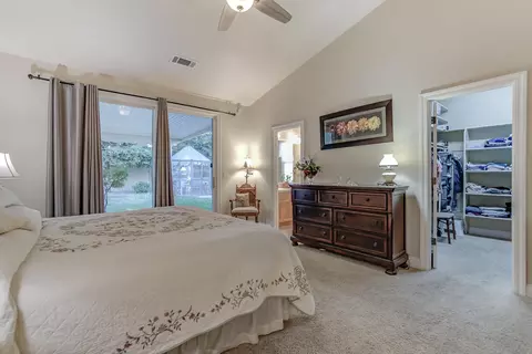 524 Castenda Dr, Redding, CA 96003 photo 27