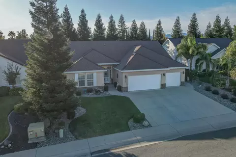 524 Castenda Dr, Redding, CA 96003 photo 3