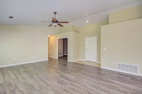 4385 Alexis Way, Redding, CA 96002 photo 5