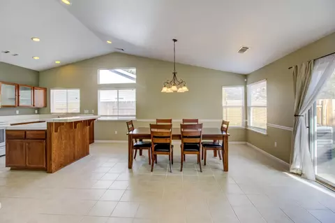 4385 Alexis Way, Redding, CA 96002 photo 9