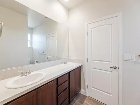 870 Congaree Ln, Redding, CA 96001 photo 24