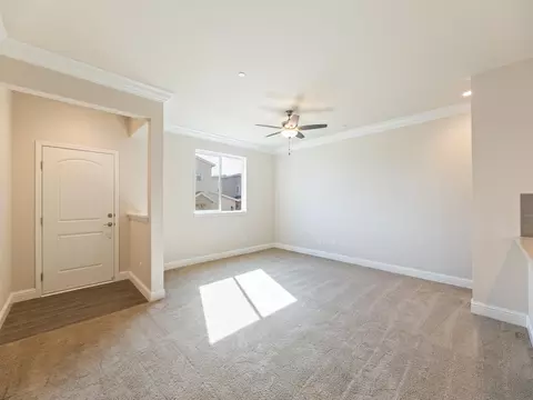 870 Congaree Ln, Redding, CA 96001 photo 5