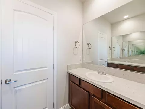 870 Congaree Ln, Redding, CA 96001 photo 15