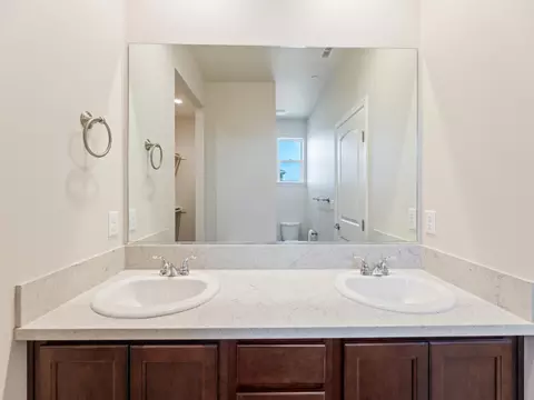870 Congaree Ln, Redding, CA 96001 photo 25