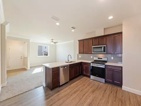 870 Congaree Ln, Redding, CA 96001 photo 9