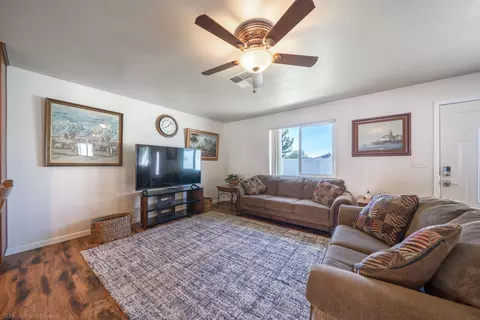 1025 Beltline Rd, Redding, CA 96003 photo 10