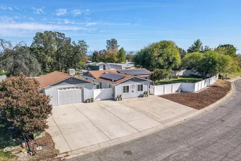 1025 Beltline Rd, Redding, CA 96003 photo 3
