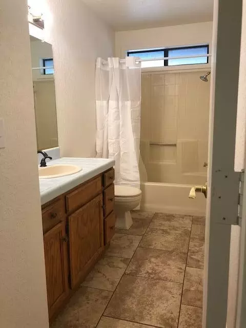 1187 Edgewood Dr, Redding, CA 96003 photo 28
