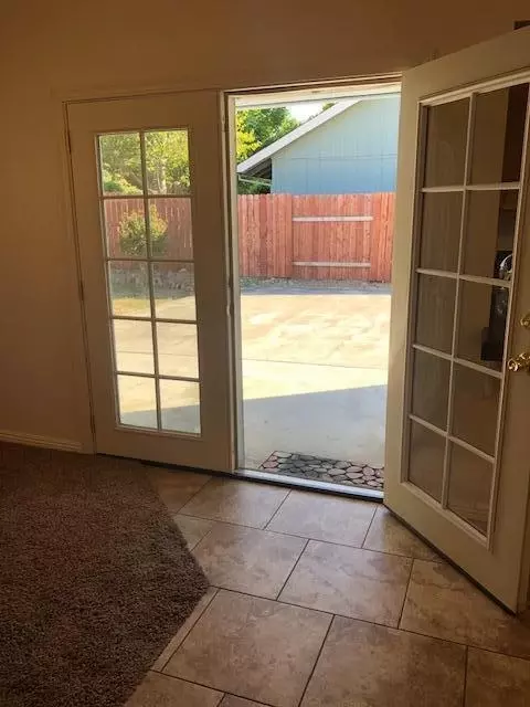 1187 Edgewood Dr, Redding, CA 96003 photo 24