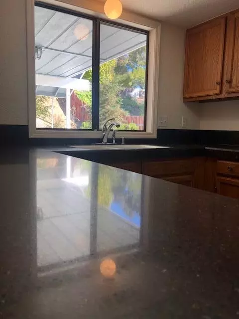 1187 Edgewood Dr, Redding, CA 96003 photo 15