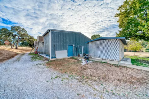 9010 Quail Valley Dr, Redding, CA 96002 photo 33
