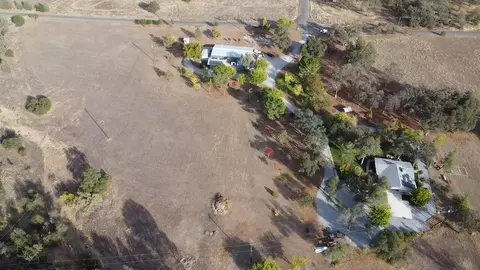 9010 Quail Valley Dr, Redding, CA 96002 photo 11