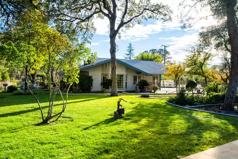 9010 Quail Valley Dr, Redding, CA 96002 photo 35
