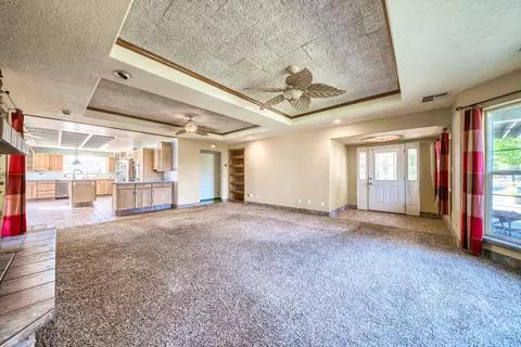 9010 Quail Valley Dr, Redding, CA 96002 photo 7