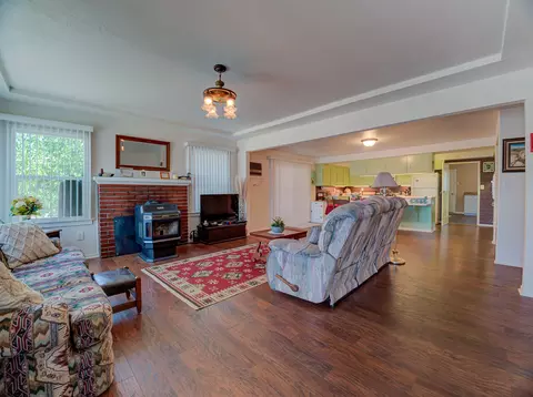 2543 Old Eureka Way, Redding, CA 96001 photo 2