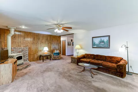19909 Paso Robles Ave, Redding, CA 96003 photo 16