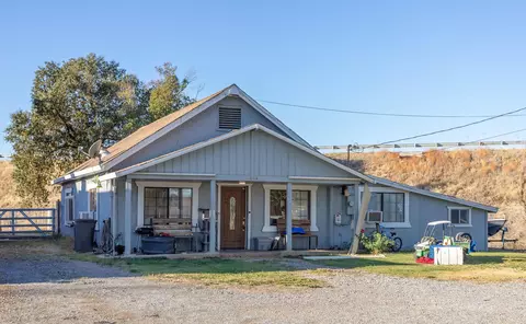2064 Barney St, Anderson, CA 96007 photo 6