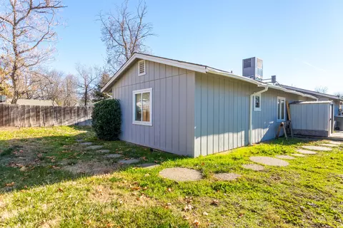 2836 Pernie Trl, Redding, CA 96001 photo 16