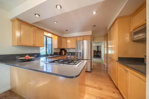 3432 Wimbledon Dr, Redding, CA 96002 photo 13