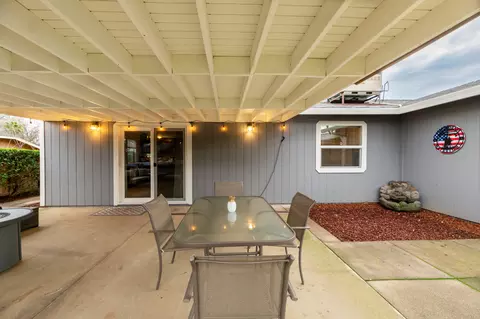 5742 Beaumont Dr, Redding, CA 96003 photo 8