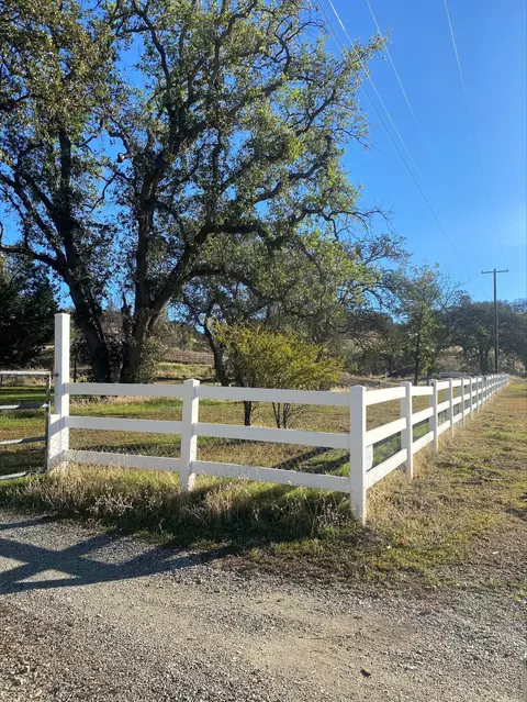 6835 S Fork Dr, Red Bluff, CA 96080 photo 10