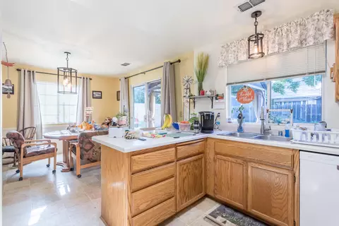 2760 Cobblestone Loop, Anderson, CA 96007 photo 10
