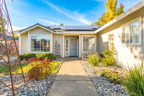 2760 Cobblestone Loop, Anderson, CA 96007 photo 3
